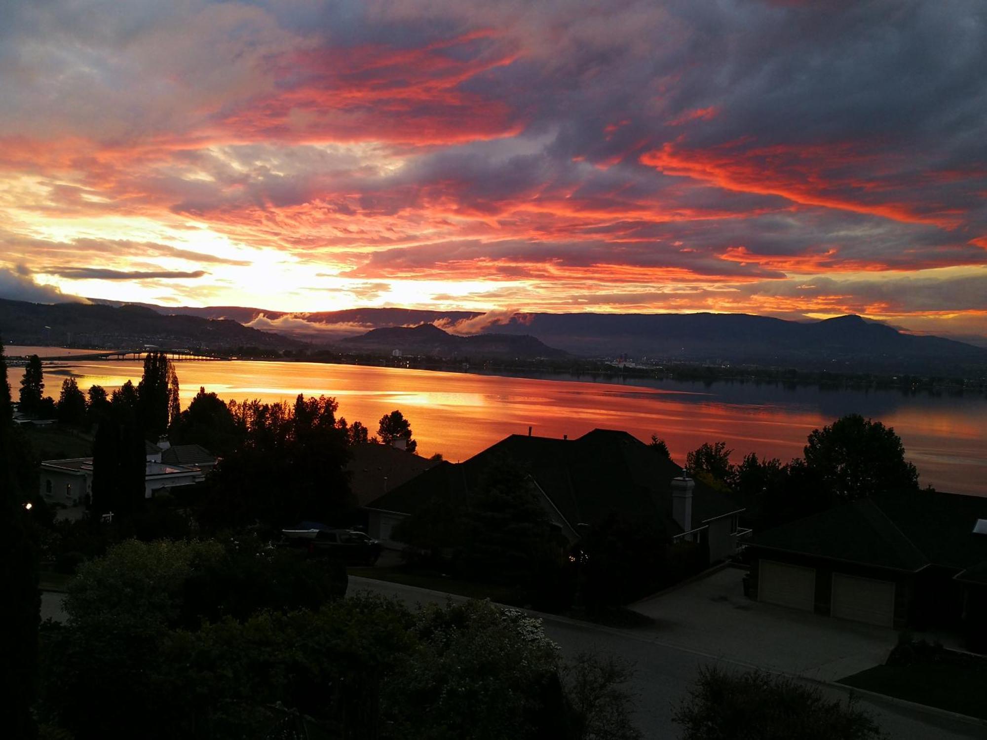 Casa Grande Lakeview House West Kelowna Quarto foto